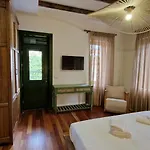 Bujtina Behram Hotel Korce
