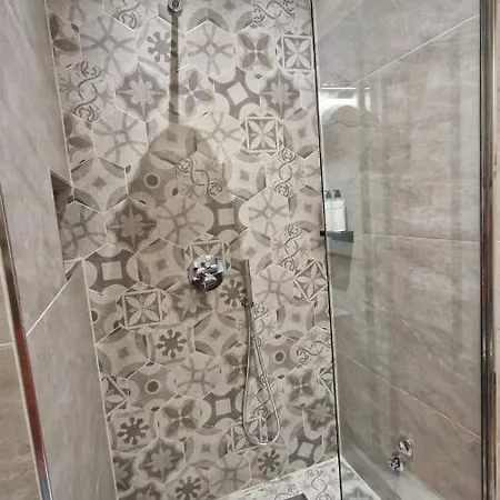 Отель Bujtina Behram