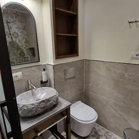 Bujtina Behram Отель *