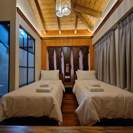 Hotel Bujtina Behram *