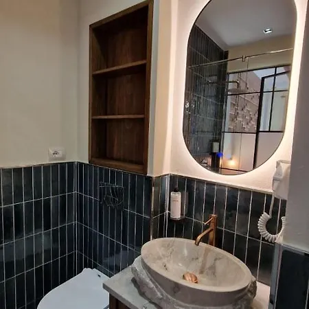 Bujtina Behram Korce