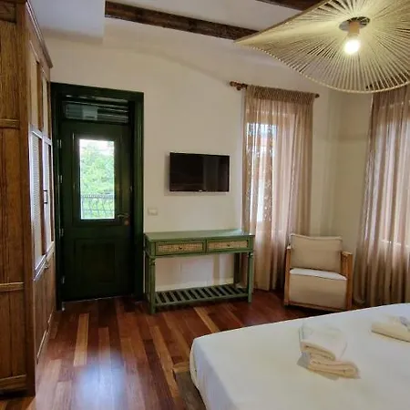 Bujtina Behram Hotel Korce