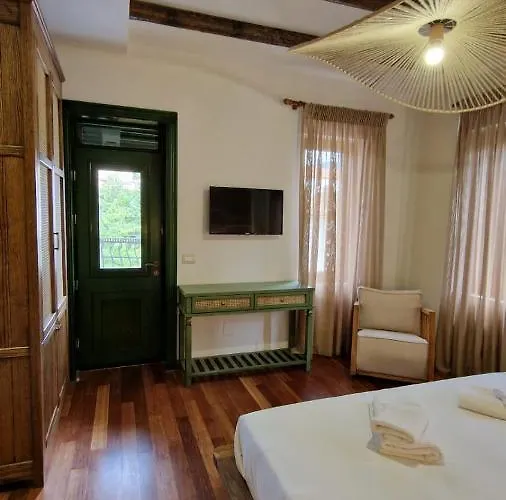 Bujtina Behram Hotel Korce